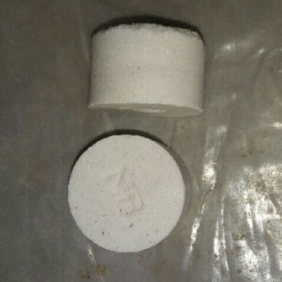 Naushadar Round White